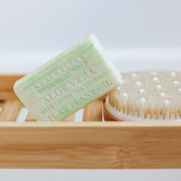 Aloe Vera with Green Tea Extract - Image 2