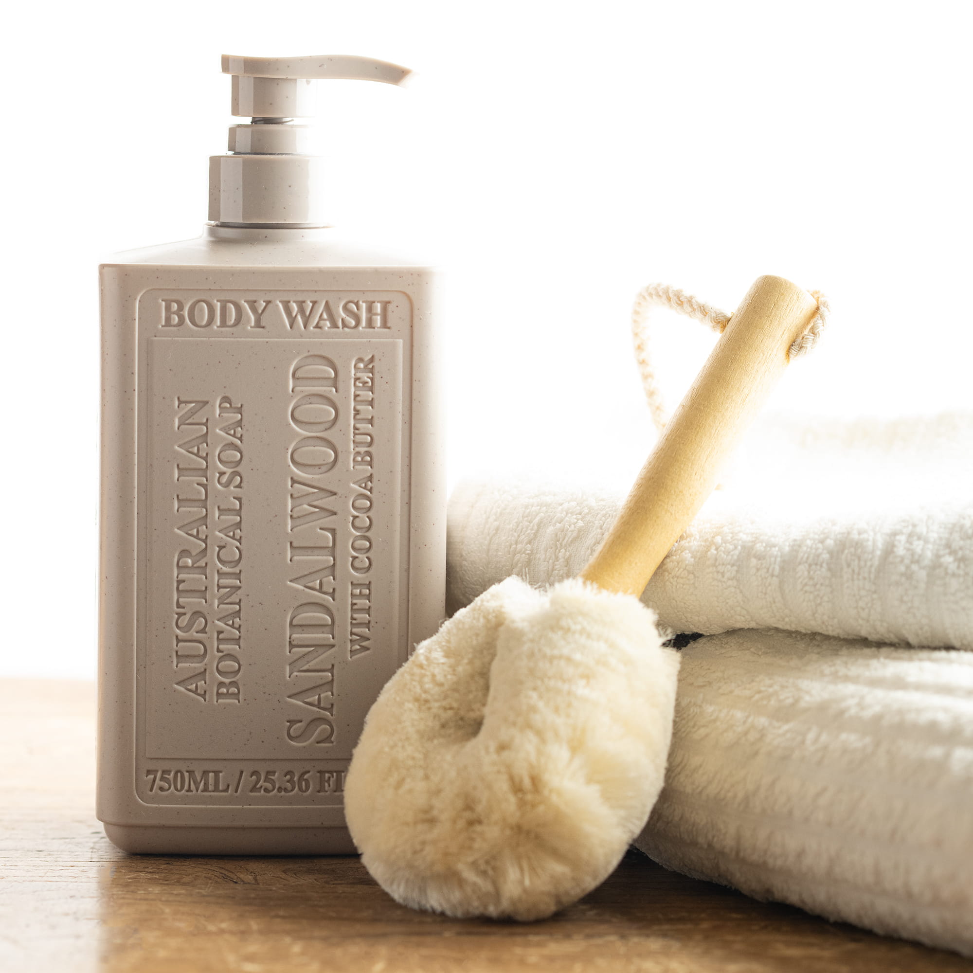 Sandalwood with Cocoa Butter 750ml Body Wash